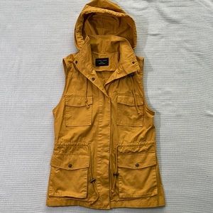 Women’s size S Mustard Yellow Cargo Vest